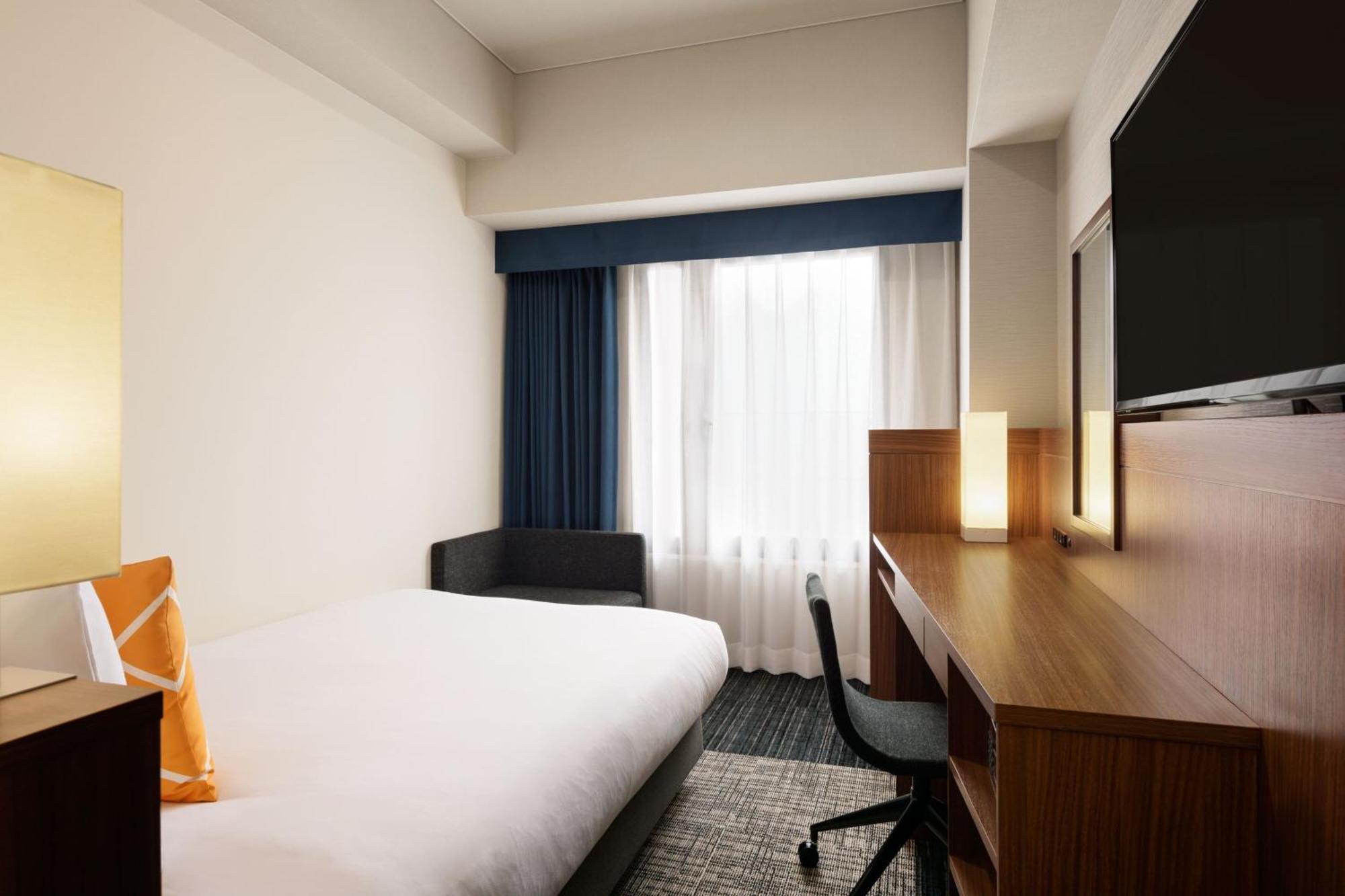 Unizo Umeda 3*